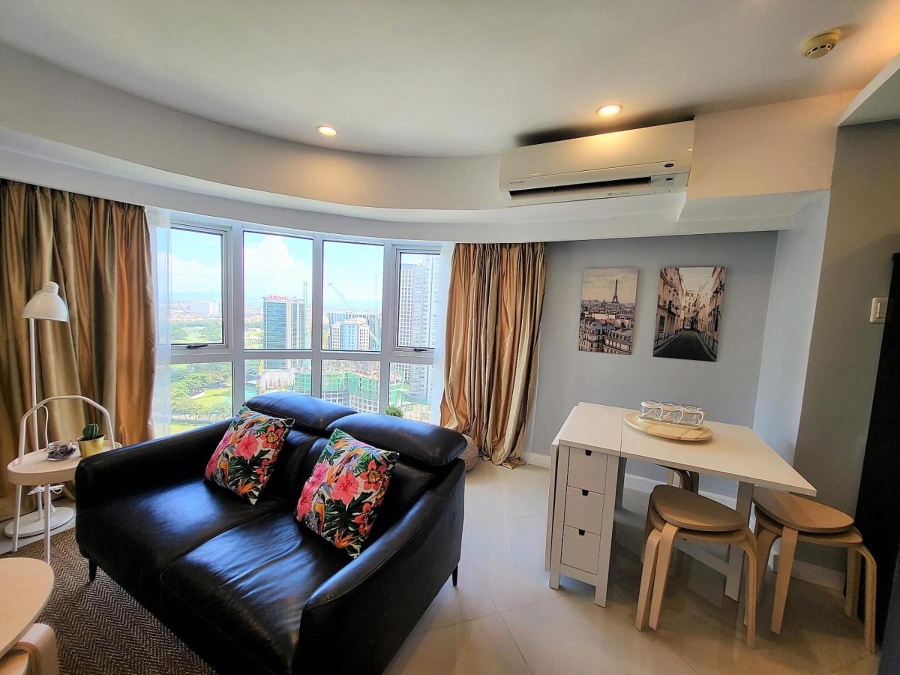Muggle Stay Guest House - Bonifacio Global City Taguig Манила Экстерьер фото