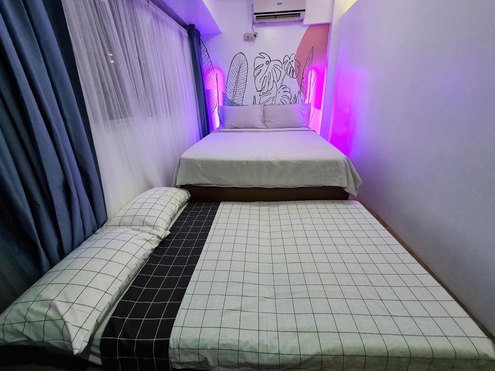 Muggle Stay Guest House - Bonifacio Global City Taguig Манила Номер фото