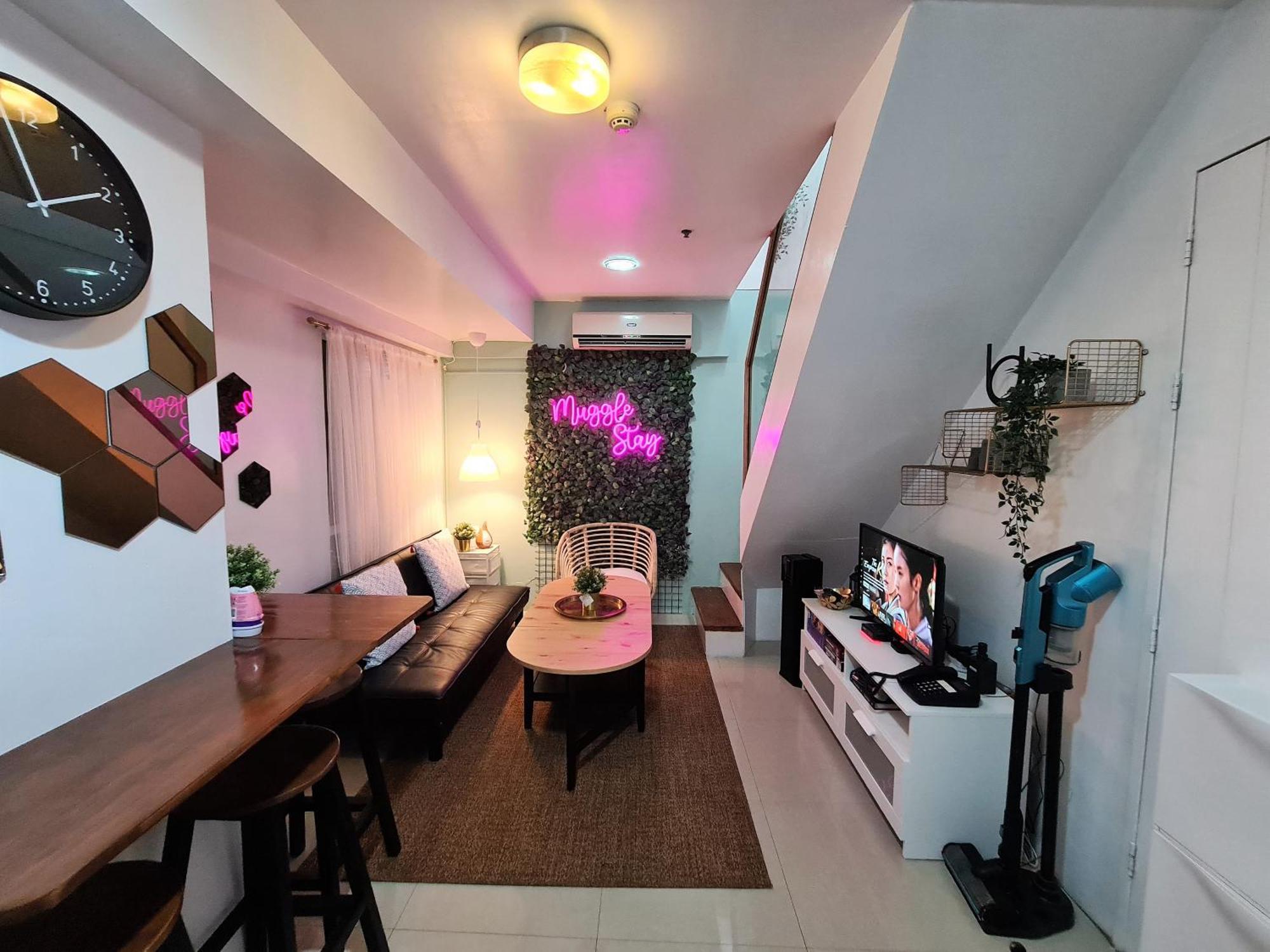 Muggle Stay Guest House - Bonifacio Global City Taguig Манила Номер фото