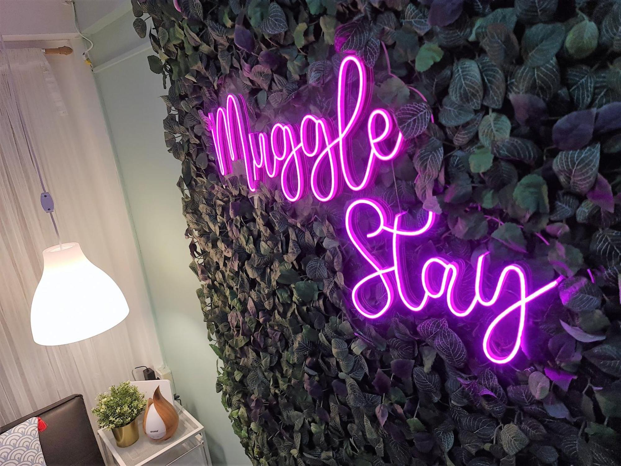 Muggle Stay Guest House - Bonifacio Global City Taguig Манила Номер фото